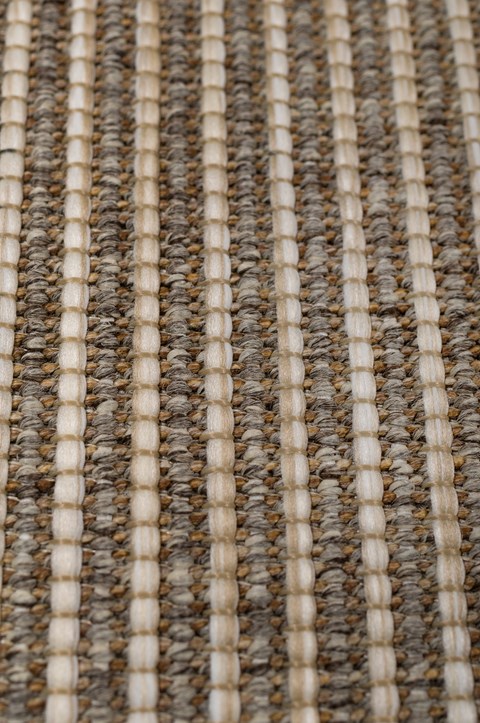 Escape 41303-070 - Image 4