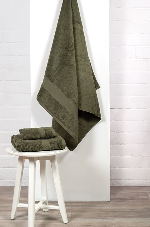 Naf Naf Bonjour Towels - Olive Green - Image 2