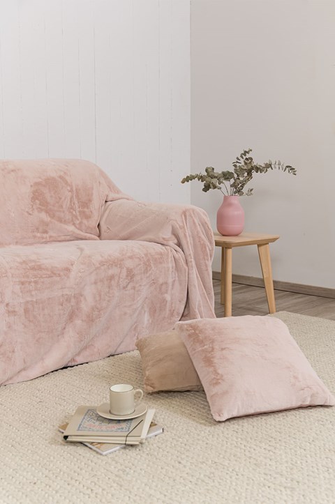 Naf Naf Lapin Throws - Dusty Pink - Image 2