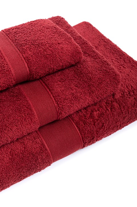 Naf Naf Bonjour Towels - Deep Red - Image 4